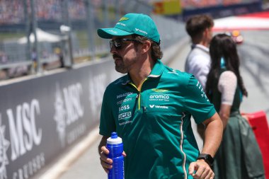  Fernando Alonso (ESP) - Aston Martin Aramco F1 Takımı - Aston Martin AMR25 - Formula 1 MSC Avusturya Grand Prix 2025, Spielberg, Avusturya - 26 Haziran - 29 Haziran 2025 F1 Dünya Şampiyonası 'nın 11.