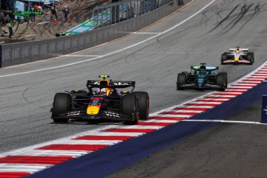  Yuki Tsunoda (JPN) - Oracle Red Bull Racing - Red Bull RB21 - Formula 1 sırasında Honda RBPT Avusturya Grand Prix 2025, Spielberg, Avusturya