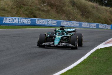  Lance Stroll (CAN) - Aston Martin Aramco F1 Takımı - Aston Martin AMR25 - Formula 1 Heineken Hollanda Grand Prix 2025, Zandvoort, Hollanda, 28-31 Ağustos 2025 F1 Dünya Şampiyonası 15.