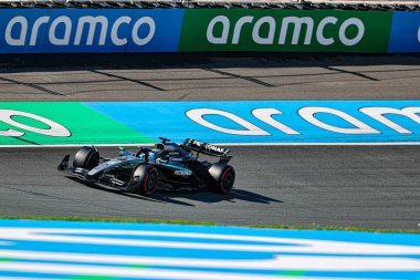  George Russell (GBR) - Mercedes-AMG PETRONAS F1 Ekibi - Mercedes W16 - Mercedes E Performansı, Formula 1 Heineken Hollanda Grand Prix 2025, Zandvoort, Hollanda, 28-31 Ağustos 2025 - Dünya Champi 'nin 24.
