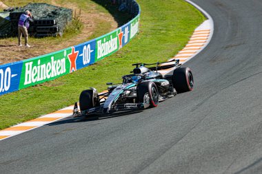  George Russell (GBR) - Mercedes-AMG PETRONAS F1 Ekibi - Mercedes W16 - Mercedes E Performansı, Formula 1 Heineken Hollanda Grand Prix 2025, Zandvoort, Hollanda, 28-31 Ağustos 2025 - Dünya Champi 'nin 24.