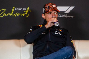  Max Verstappen (NED) - Oracle Red Bull Racing - Red Bull RB21 - Formula 1 'de Honda RBPT Formula 1' de Heineken Hollanda Grand Prix 2025, Zandvoort, Hollanda, 28 - 31 Ağustos 2025 F1 Dünya Şampiyonası 15.