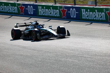  George Russell (GBR) - Mercedes-AMG PETRONAS F1 Ekibi - Mercedes W16 - Mercedes E Performansı, Formula 1 Heineken Hollanda Grand Prix 2025, Zandvoort, Hollanda, 28-31 Ağustos 2025 - Dünya Champi 'nin 24.
