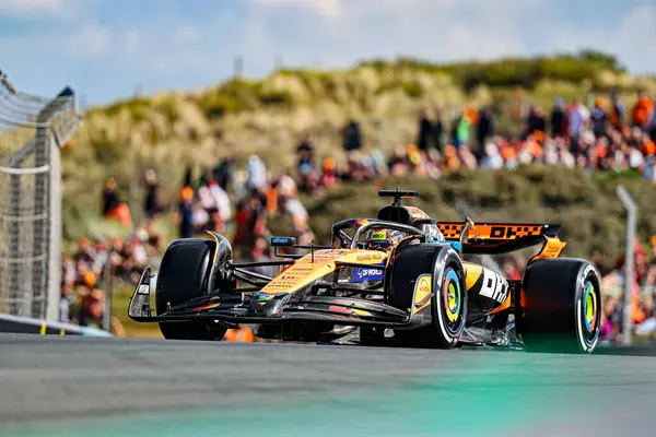  Oscar Piastri (AUS) - McLaren Formula 1 Takımı - McLaren MCL39 - Cuma günü, Formula 1 Heineken Hollanda Grand Prix 2025, Zandvoort, Hollanda, 28-31 Ağustos tarihleri arasında Cuma günü yapılan 15.,