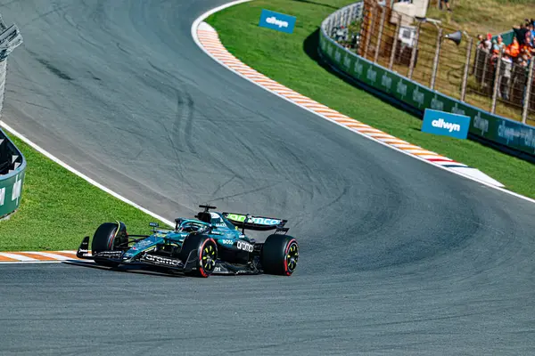  Lance Stroll (CAN) - Aston Martin Aramco F1 Takımı - Aston Martin AMR25 - Formula 1 Heineken Hollanda Grand Prix 2025, Zandvoort, Hollanda, 28-31 Ağustos 2025 Dünya Şampiyonası durin 15.