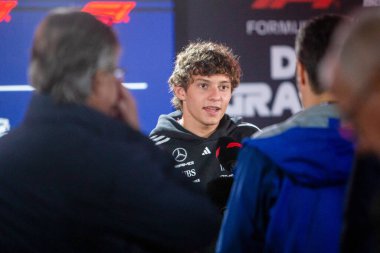  Andrea Kimi Antonelli (ITA) - Mercedes-AMG PETRONAS F1 Takımı - Mercedes W16 - Mercedes E Performansı Formula 1 sırasında Heineken Hollanda Grand Prix 2025, Zandvoort, Hollanda, 28 - 31 Ağustos 2025 F1 Dünya Şampiyonası 15.