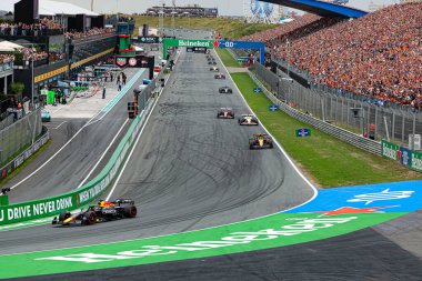  Max Verstappen (NED) - Oracle Red Bull Racing - Red Bull RB21 - Formula 1 Heineken Hollanda Grand Prix 2025, Zandvoort, Hollanda, 28-31 Ağustos 2025 F1 Dünya Şampiyonası 'nın 15.