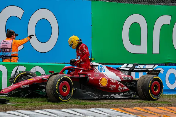  Lewis Hamilton (GBR) - Scuderia Ferrari - Ferrari SF-25 - Formula 1 Heineken Hollanda Grand Prix 2025, Zandvoort, Hollanda, 28 - 31 Ağustos 2025 F1 Dünya Şampiyonası 'nın 15. Raundu