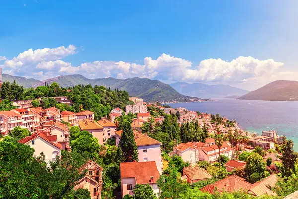 Vista Panorâmica Bela Cidade Herceg Novi Baía Kotor Montenegro Fotos De Bancos De Imagens