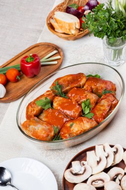 Ukrayna mutfağında mantarlı lahana dolması. Golubtsi, Ukrayna mutfağının bir türüdür ve Doğu Avrupa ve Orta Doğu mutfağının karakteristiğidir. Lean golubtsi. Dolma