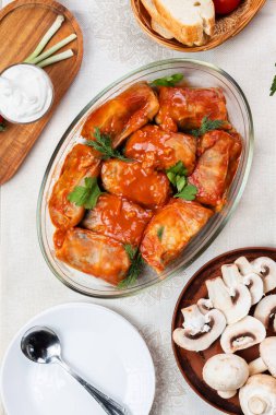 Ukrayna mutfağında mantarlı lahana dolması. Golubtsi, Ukrayna mutfağının bir türüdür ve Doğu Avrupa ve Orta Doğu mutfağının karakteristiğidir. Lean golubtsi. Dolma
