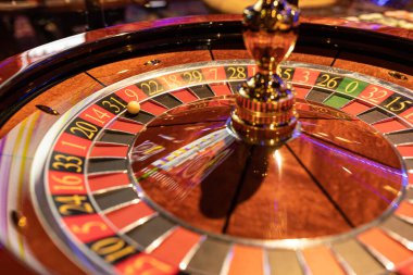 Kumarhane ruleti kapanıyor. Oyun işi. Bahisler. Bahisler kabul edildi.