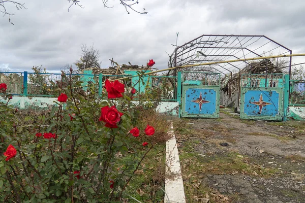Война Украине 2022 Русское Вторжение Украину Сельской Местности Дом Разрушен — стоковое фото