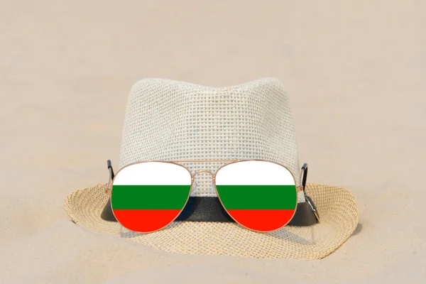 Occhiali Sole Con Occhiali Nella Forma Della Bandiera Della Bulgaria — Foto Stock