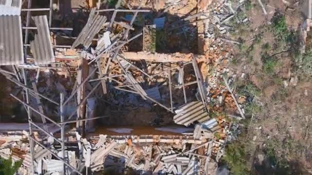 Vista Aérea Uma Aldeia Destruída Campo Após Batalha Câmera Move — Vídeo de Stock