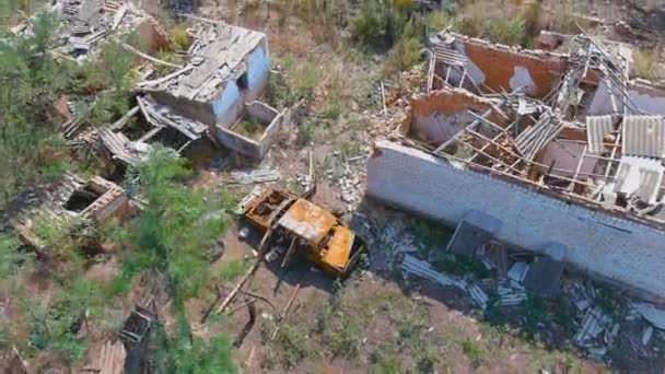 Veduta Aerea Villaggio Distrutto Nella Campagna Dopo Una Battaglia Telecamera — Video Stock