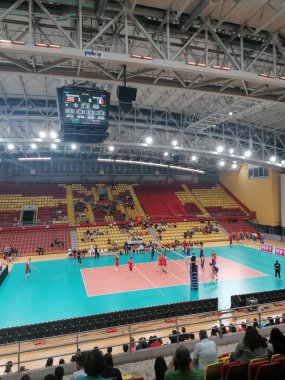 a volleyball match in Skopje, Macedonia vs Romania.