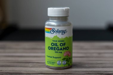 IRPEN, UKRAINE, 2 ARALIK 20222, Solaray, Oregano Petrol, Illustrative Editor.