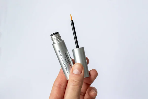 IRPEN, UKRAINE, 2 ARALIK 20222, Hyalogic, Lush Lash and Brow Serum, Illustrative Editorial