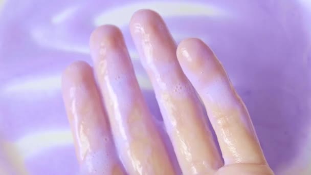 Shampoo Maschera Viola Colorazione Gialla Dei Capelli Biondi Condizionatore Aria — Video Stock