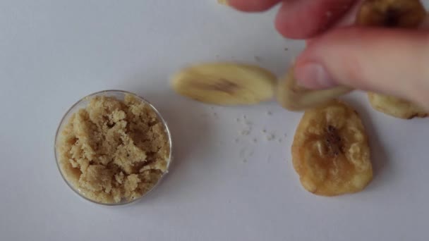 Farine Banane Séchée Sans Gluten Sur Fond Blanc — Video