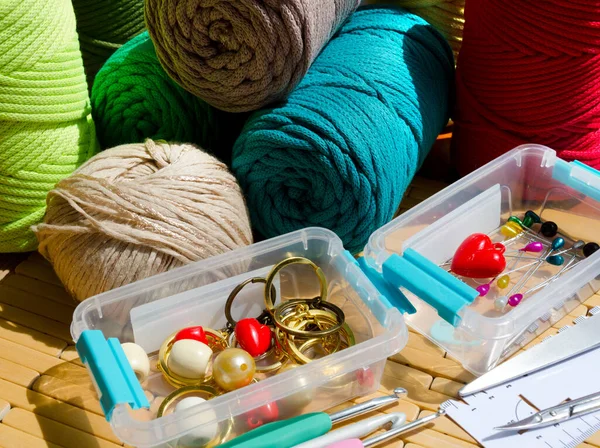 Colored Skeins Thread Weaving Macrame Boxes Accessories Bright Thread Macro — Stock Photo, Image