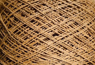 Raffia işlemesi kolay organik bir ahşap liftir. Yaralı raffia fabrikası, kullanıma hazır..