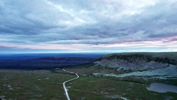 Drone Flying Green Valley Remote Road Tundra Landscape Steep Hill — Stock Video