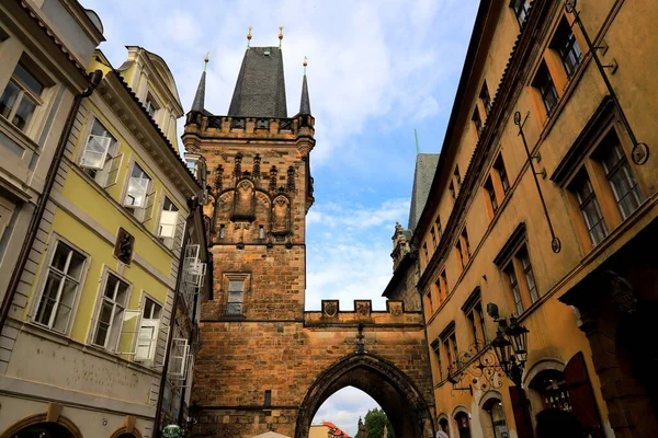 Gate Charles Bridge Located Old Town Prague Strange Medieval Tower — Stock Photo, Image