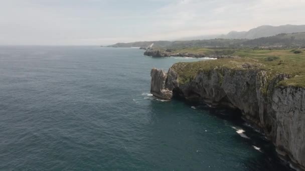 Vista Panorámica Desde Alto Acantilado Mar Azul Ribadeseia Vídeos Naturaleza — Vídeos de Stock