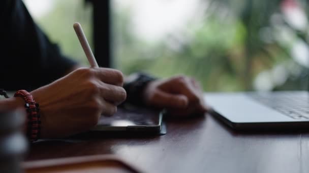 Bracelet Wearing Man Hands Draw Tablet Online Worker — Stock Video