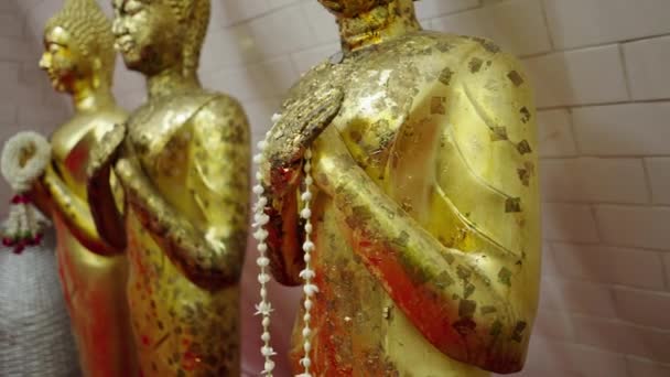 Památky Zlatých Lidí Chrámu Thajsku Buddhistický Koncept — Stock video