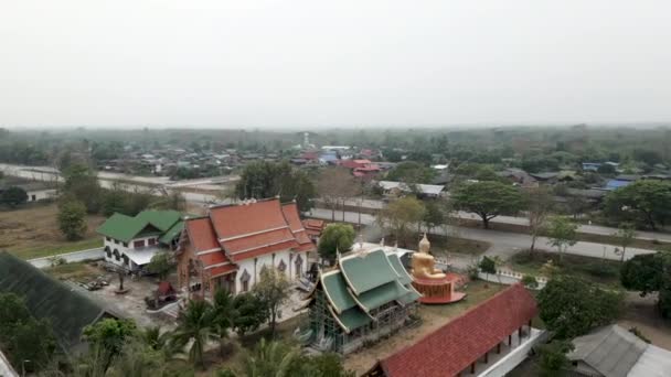Bir Budist Tapınağının Gökyüzünden Görünüşü Yerel Yerler — Stok video