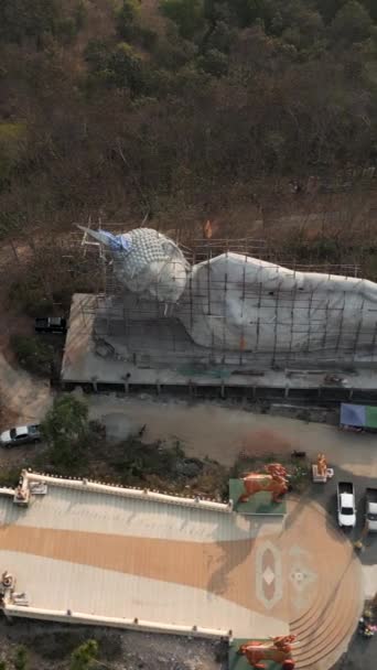 Birds Eye View Buddhist Monument Being Restored Fhd Vertical Video — Stock Video