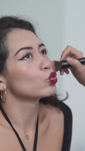 Hermosas Chicas Colombianas Sesión Maquillaje Para Fiesta Halloween Valencia España — Vídeos de Stock