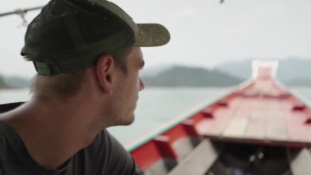 Western Man Cap Boat Horizontal Video — Stok Video