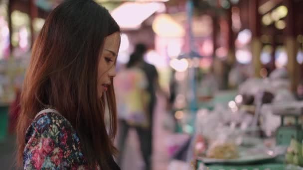 Osvěžovač Vzduchu Cítit Krásnou Thajskou Dívkou Horizontální Video — Stock video