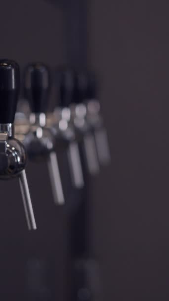 Draft Beer Taps Brewery Rack Focus Fullhd Vertical Video — Stock Video