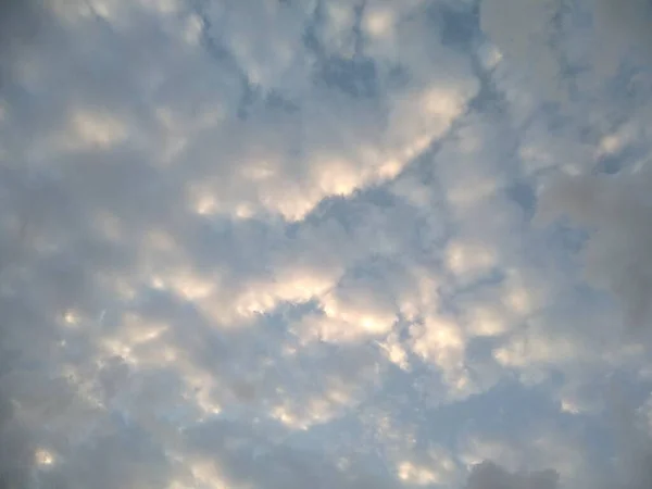 Красивое Небо Облаками — стоковое фото