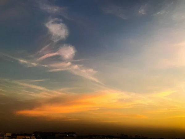 Bellissimo Cielo Tramonto Con Nuvole — Foto Stock