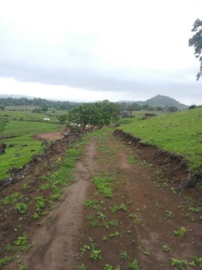 Dağlardaki güzel dağ manzarası