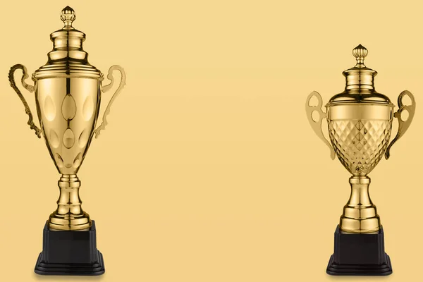 Δύο Χρυσά Αθλητικά Κύπελλα Βάθρο Κίτρινο Φόντο Έννοια Της Ηγεσίας — Φωτογραφία Αρχείου