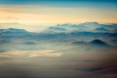Atacama Çölü, Kuzey Şili 'deki volkan ve kurak arazi, Bolivya sınırı, Güney Amerika