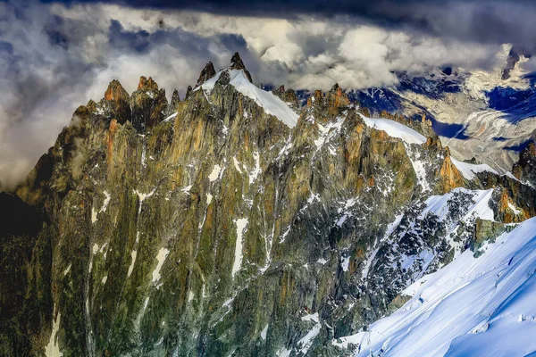 Masyw Mont Blanc Idylliczny Krajobraz Alpejski Słoneczny Dzień Chamonix Alpy — Zdjęcie stockowe