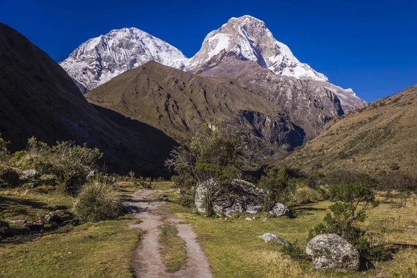 stock image Country winding Road, mountain pass in Huascaran, Cordillera Blanca, snowcapped Andes, Ancash, Peru