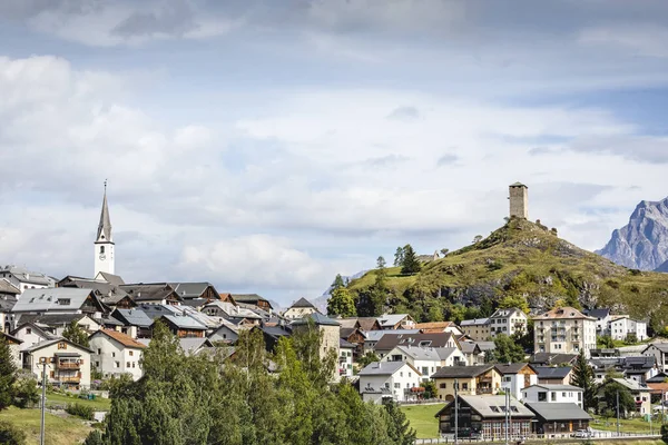 Idyllische Landschaft Des Dorfes Ardez Bei Sonnenaufgang Engadin Schweizer Alpen — Stockfoto