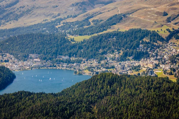 Panoramisch Uitzicht Het Meer Moritz Met Zeilboten Van Muottas Muragl — Stockfoto