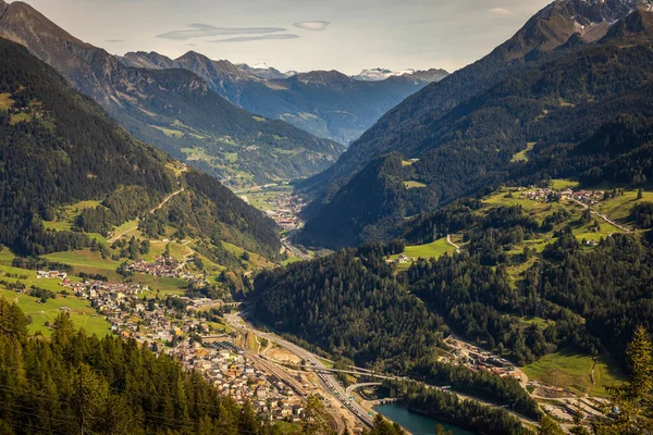 Paso Montaña San Gotardo Camino Dramático Con Alpes Suizos Día — Foto de Stock