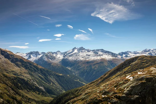 Przełęcz Grimsel Furka Dramatyczna Droga Szwajcarskimi Alpami Słoneczny Dzień Szwajcaria — Zdjęcie stockowe
