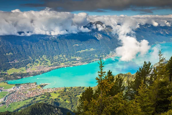 Flygfoto Över Schweiziska Alperna Och Brienzsjön Vid Dramatisk Solnedgång Interlaken — Stockfoto